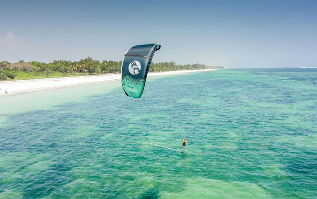 kitesurfing-diani-beach-hotel-sitara-retreat-kenya-accomodation